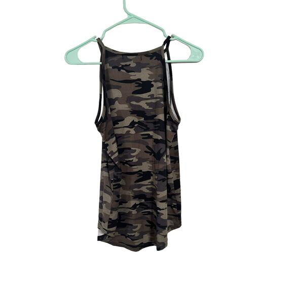 LouKeith Camo Print High Neck Tank Top Size Medium - Picture 2 of 6